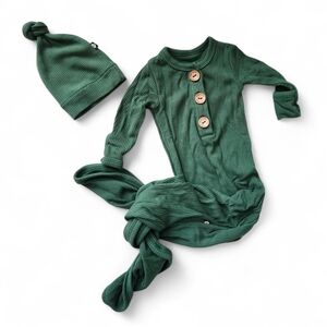 Kyte BABY Forest Green Ribbed Knotted One-Piece with Hat